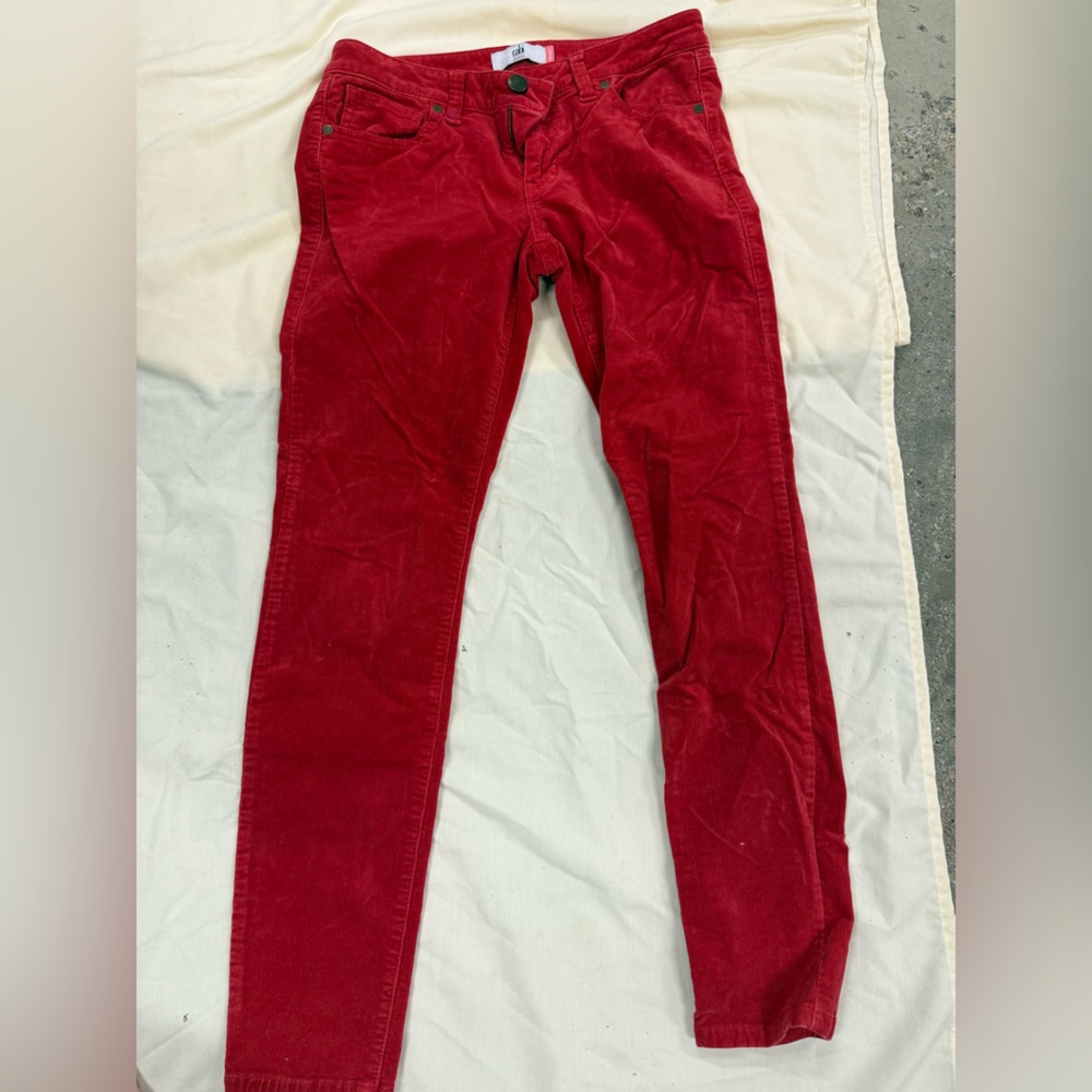 CAbi berry narrow wale corduroy pants Size 6